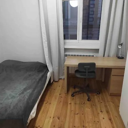 Centrally Located Apartment With 4 Bedrooms Garbarska * Krakow