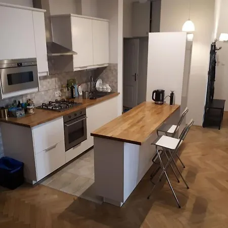 Apartment Centrally Located Apartment With 4 Bedrooms Garbarska Krakow